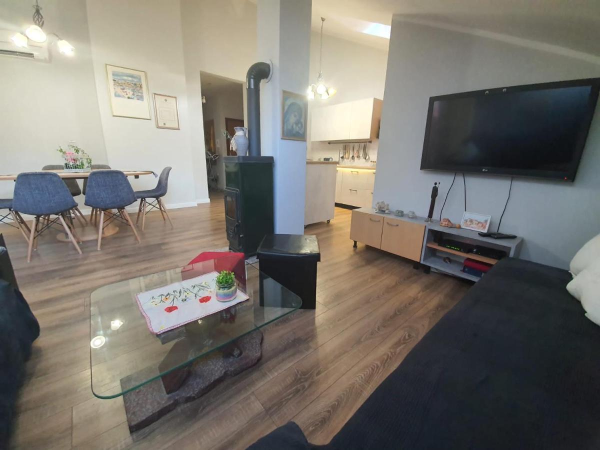 Apartment D Free Parking & Wifi, Walking Distance To Centrum Zadar Exterior photo